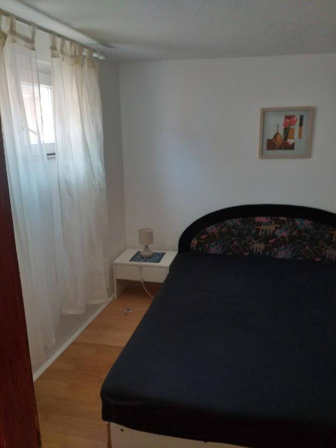 Apartmani Marijanovic Vir Exterior foto
