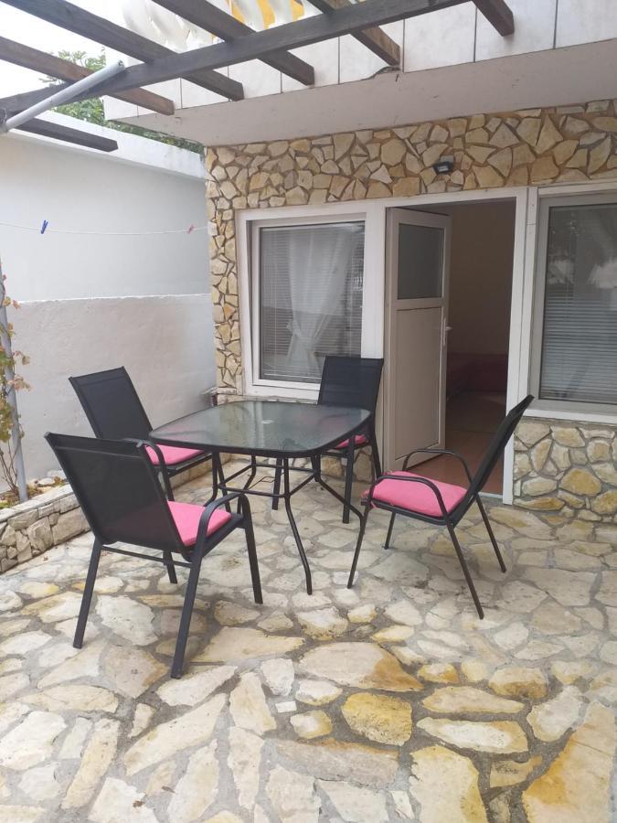 Apartmani Marijanovic Vir Exterior foto