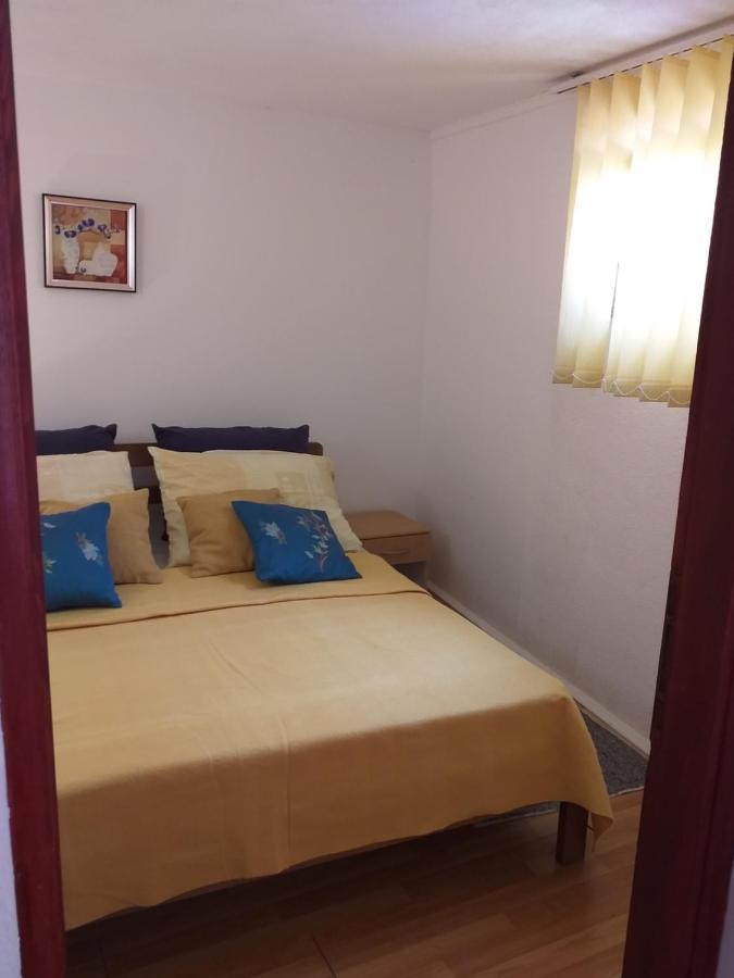 Apartmani Marijanovic Vir Exterior foto